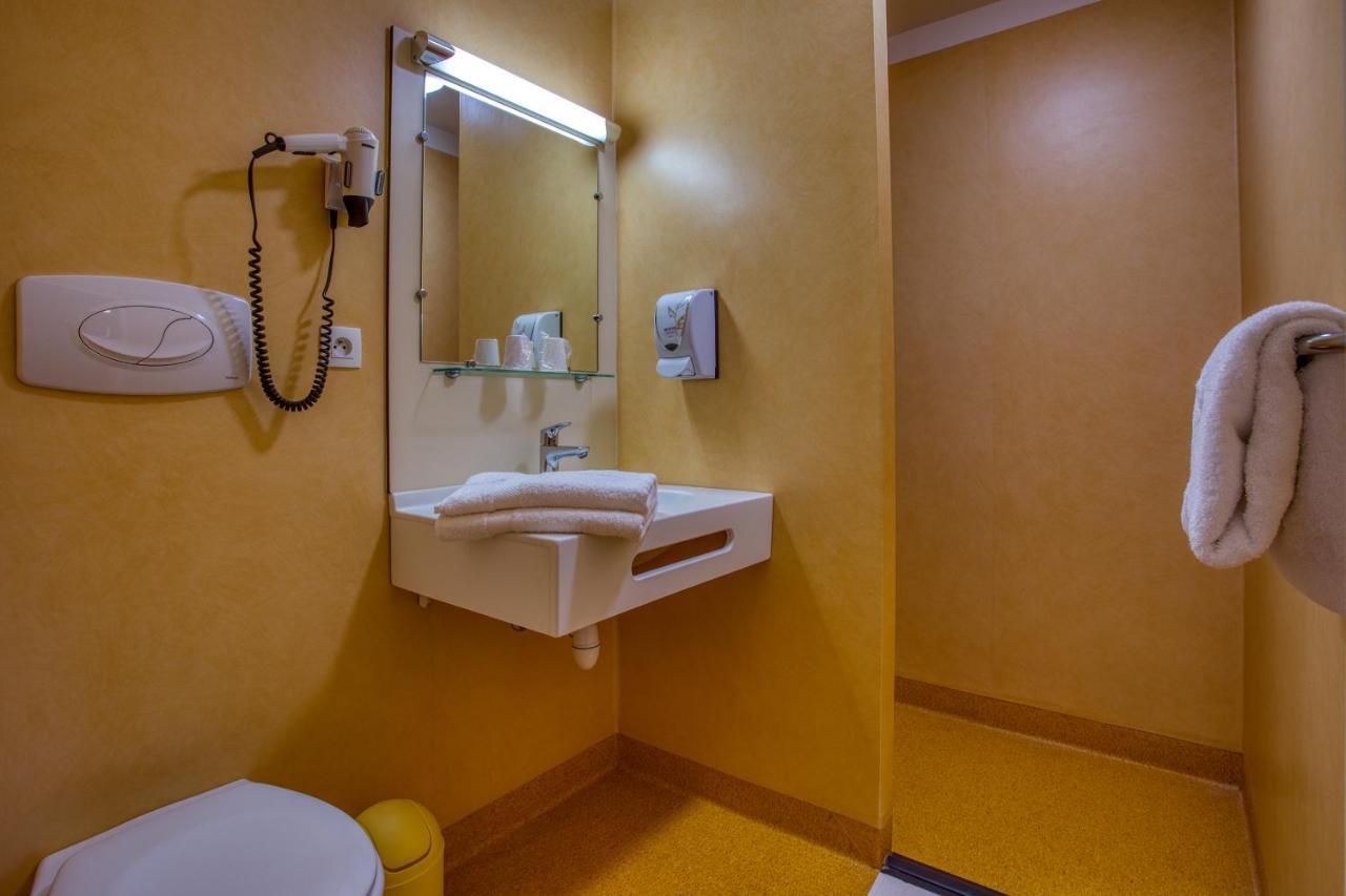 Abbys Hotel 2*